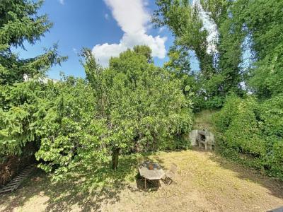For sale Grigny 4 rooms 90 m2 Rhone (69520) photo 1