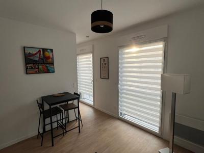 For rent Roche-sur-yon 1 room 32 m2 Vendee (85000) photo 2