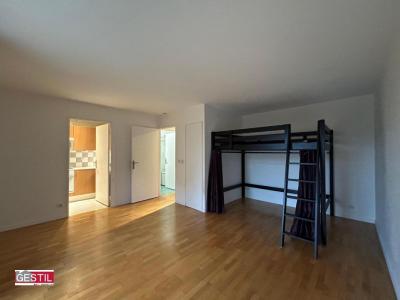 Louer Appartement Ennery 776 euros
