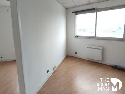 For rent Coignieres 2 rooms 23 m2 Yvelines (78310) photo 0