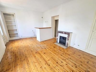 Louer Appartement 35 m2 Clermont-ferrand