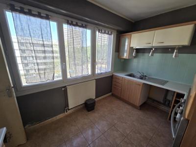 For sale Nantes 3 rooms 65 m2 Loire atlantique (44200) photo 2