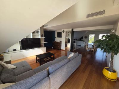 For sale Saint-sebastien-sur-loire 6 rooms 119 m2 Loire atlantique (44230) photo 1
