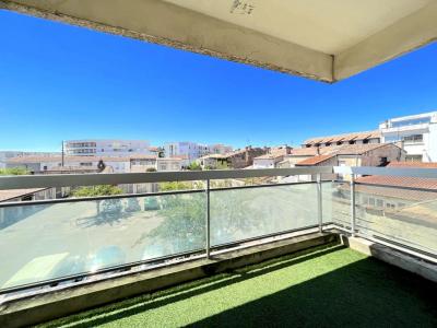 For rent Bordeaux 2 rooms 47 m2 Gironde (33000) photo 0