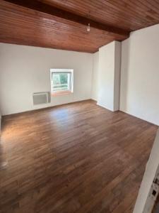 For rent Blaye 2 rooms 45 m2 Gironde (33390) photo 1