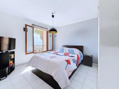 For sale Carros 4 rooms 80 m2 Alpes Maritimes (06510) photo 4