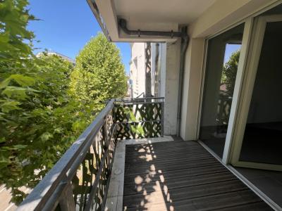 For rent Nantes 1 room 30 m2 Loire atlantique (44300) photo 0