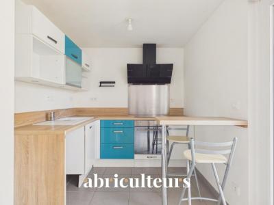 For sale Salon-de-provence 2 rooms 37 m2 Bouches du Rhone (13300) photo 3