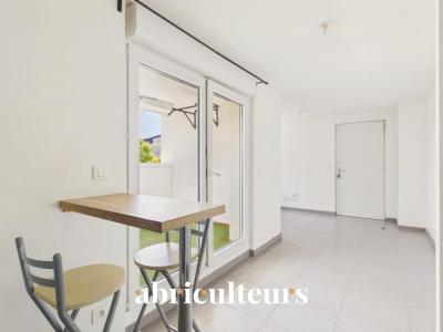 For sale Salon-de-provence 2 rooms 37 m2 Bouches du Rhone (13300) photo 4