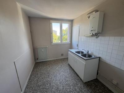 For rent Digoin 4 rooms 69 m2 Saone et loire (71160) photo 3