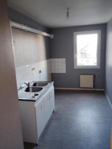 Louer Appartement 83 m2 Montlucon