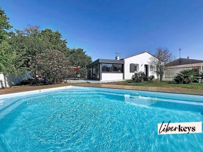 For sale Ile-d'olonne 10 rooms 222 m2 Vendee (85340) photo 0
