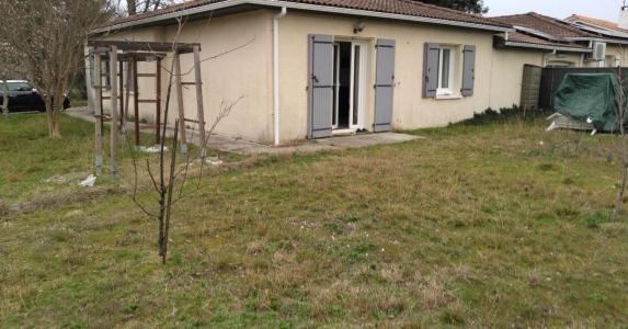 For rent Pian-medoc 4 rooms 86 m2 Gironde (33290) photo 0