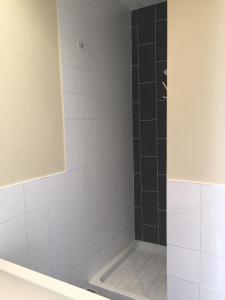 For rent Pessac 1 room 26 m2 Gironde (33600) photo 4