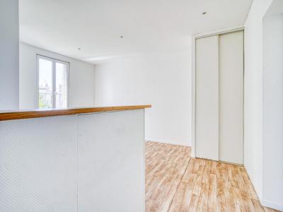 For sale Saint-ouen 2 rooms 37 m2 Seine saint denis (93400) photo 0