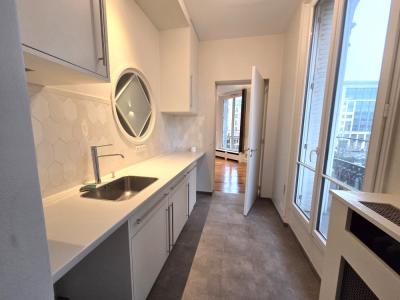 For rent Neuilly-sur-seine 3 rooms 77 m2 Hauts de Seine (92200) photo 4
