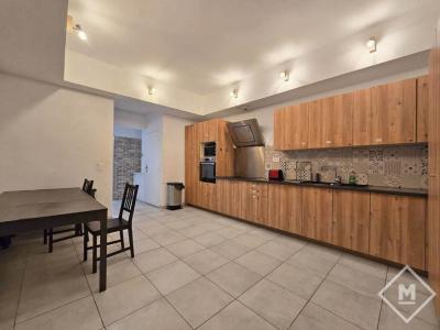 For rent Marseille-6eme-arrondissement 3 rooms 82 m2 Bouches du Rhone (13006) photo 2