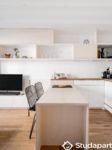 For rent Paris-10eme-arrondissement 2 rooms 35 m2 Paris (75010) photo 0