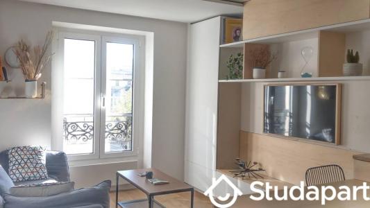Louer Appartement Paris-10eme-arrondissement 1860 euros