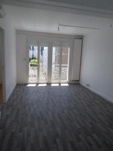 For rent Moulins 4 rooms 65 m2 Allier (03000) photo 0