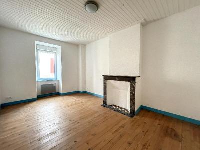 For rent Anglade 5 rooms 135 m2 Gironde (33390) photo 3