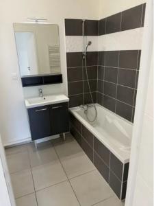 Louer Appartement 62 m2 Bordeaux