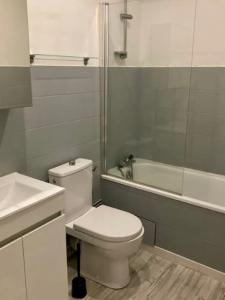 For rent Bordeaux 2 rooms 50 m2 Gironde (33000) photo 2