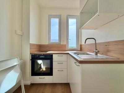 For rent Maisons-alfort 1 room 22 m2 Val de Marne (94700) photo 1