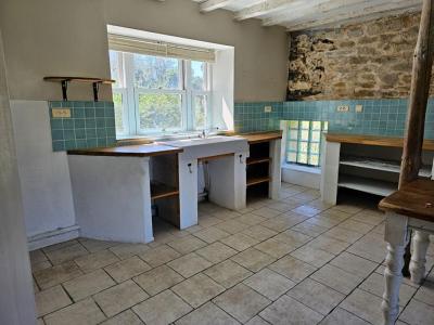 For sale Guemene-sur-scorff 8 rooms 157 m2 Morbihan (56160) photo 4