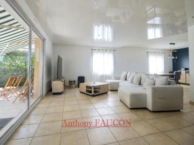 For sale Chaille-sous-les-ormeaux RIVES-DE-L-YON 6 rooms 122 m2 Vendee (85310) photo 3