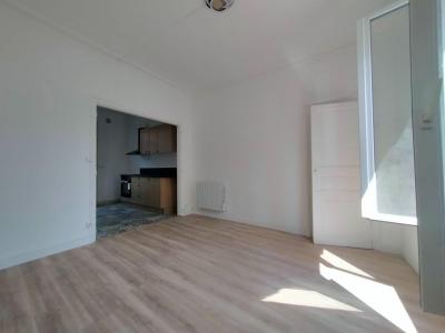 For sale Mans 3 rooms 60 m2 Sarthe (72000) photo 3