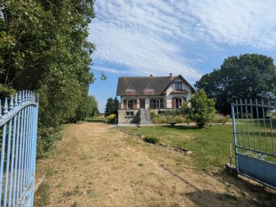 For sale Friaize 9 rooms 220 m2 Eure et loir (28240) photo 0