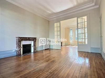 For rent Perigueux 8 rooms 236 m2 Dordogne (24000) photo 0