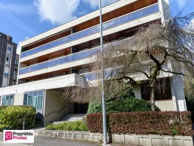 Acheter Appartement 98 m2 Longeville-les-metz