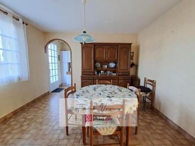 For sale Saint-paul-en-pareds 6 rooms 137 m2 Vendee (85500) photo 0