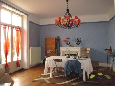 For rent Saint-leonard-de-noblat 7 rooms 225 m2 Haute vienne (87400) photo 2