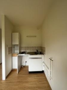 For rent Rouen 1 room 23 m2 Seine maritime (76000) photo 3