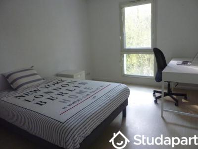 For rent Nantes 1 room 13 m2 Loire atlantique (44300) photo 0
