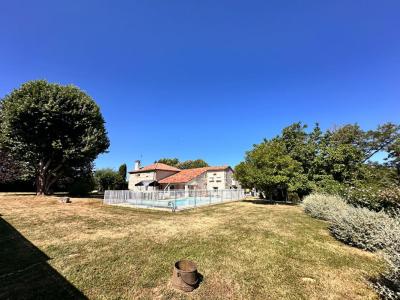 Acheter Maison 242 m2 Brax