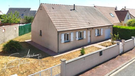 For sale Janville 4 rooms 88 m2 Eure et loir (28310) photo 0