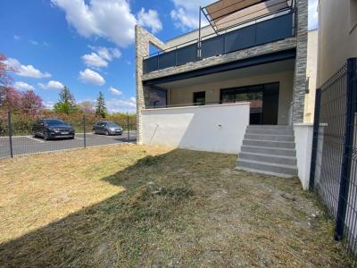 For rent Eyguieres 3 rooms 62 m2 Bouches du Rhone (13430) photo 3