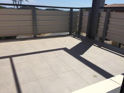 For rent Miramas 2 rooms 47 m2 Bouches du Rhone (13140) photo 3