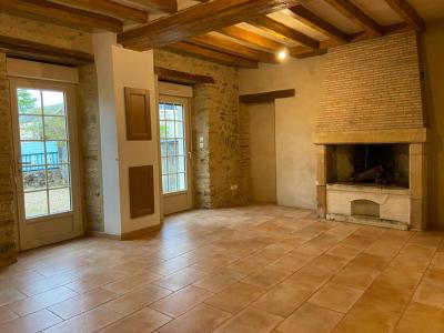 For rent Huille 5 rooms 71 m2 Maine et loire (49430) photo 1