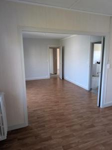 For rent Avallon 4 rooms 72 m2 Yonne (89200) photo 2