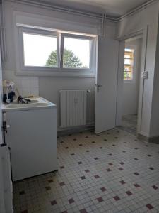 For rent Avallon 4 rooms 72 m2 Yonne (89200) photo 3