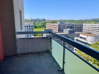 For sale Villeurbanne 4 rooms 96 m2 Rhone (69100) photo 1