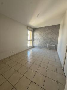 Louer Appartement 88 m2 Lyon-7eme-arrondissement
