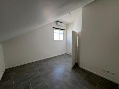 Louer Appartement Saint-denis 1350 euros