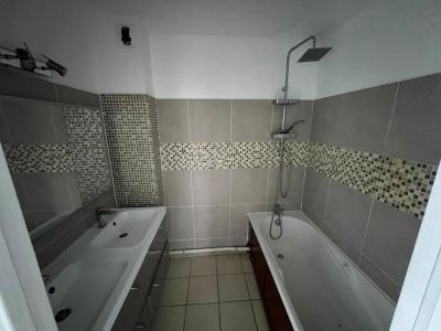 Louer Appartement Saint-denis 1275 euros