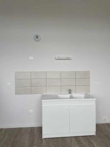 For rent Troyes 2 rooms 61 m2 Aube (10000) photo 2